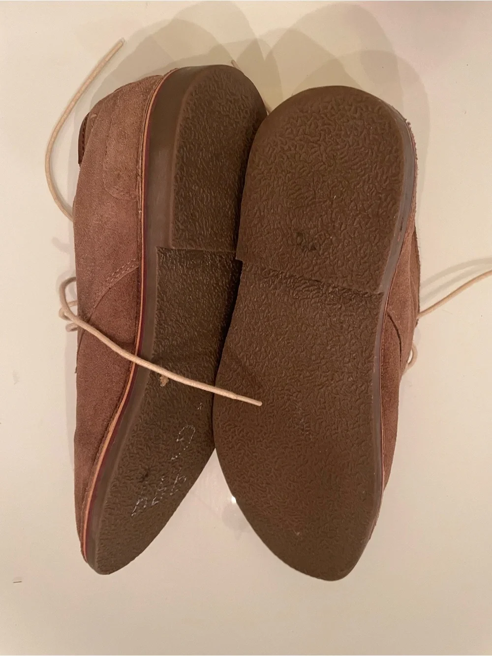 Kenneth Cole Brown Suede Chukka Boots